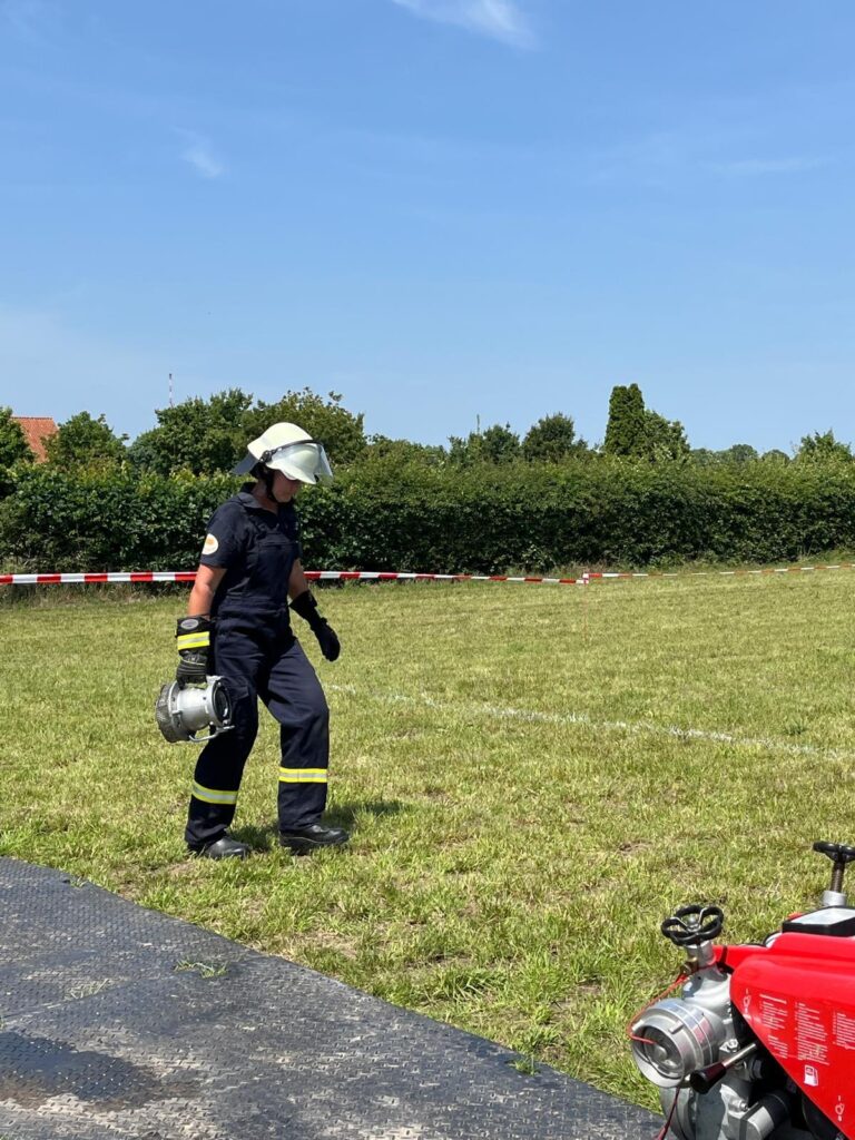 Nicole mit dem Saugkorb