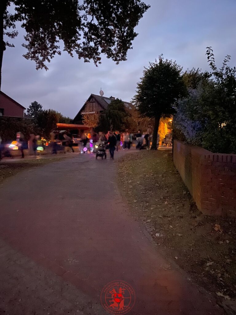 Der Laternenumzug in der Klinkerstraße
