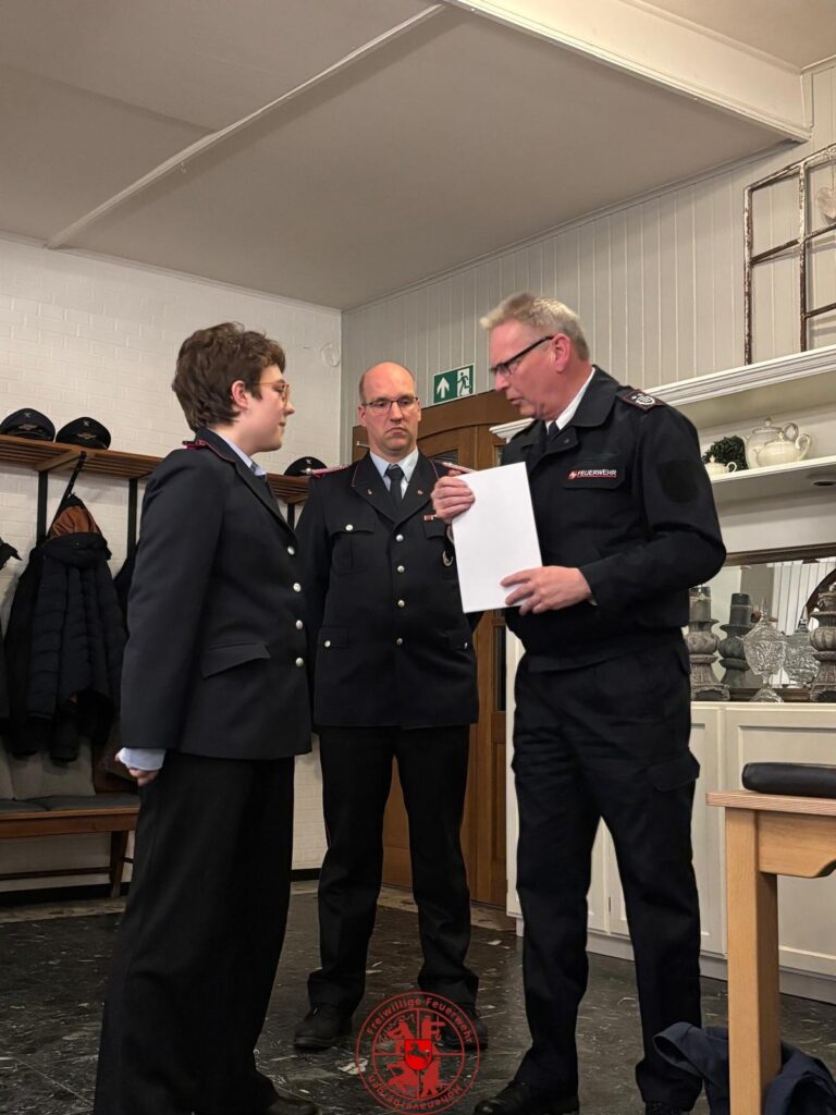 Beförderung von Hannah durch Holger und Sven