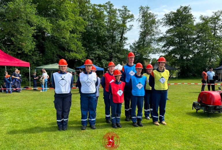 Jugendfeuerwehr beim Kreisjugendfeuerwehr-Bundeswettbewerb in Langwedel